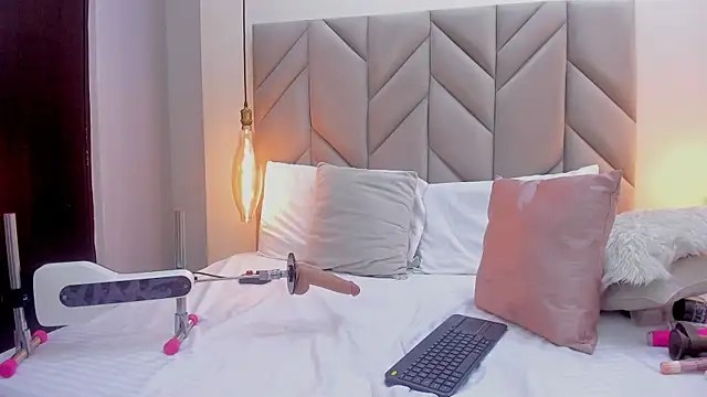 IsabellaFoox – Naživo XXX chat
