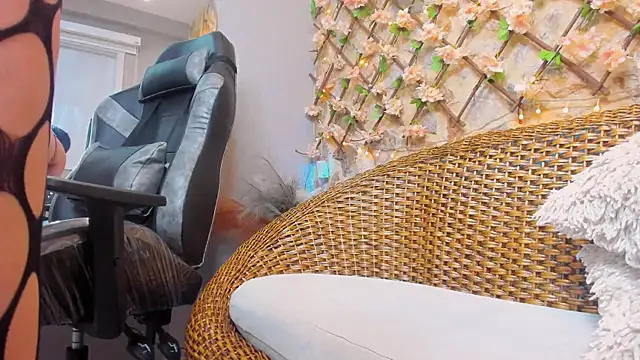 IvvySmith – Naživo XXX chat