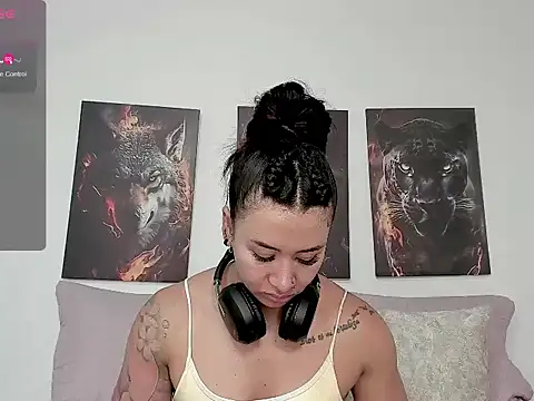 AngelMartinss' Live XXX Chat