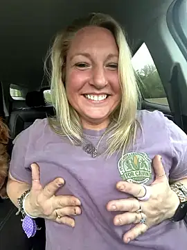 sweetkacibaby's Webcam Show