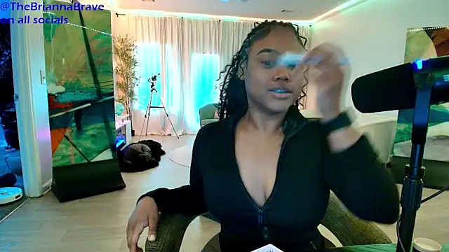 Вебкам-шоу BriannaBrave