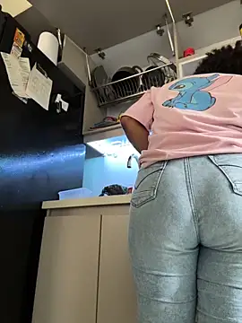 Rizos_hot_official Show in webcam