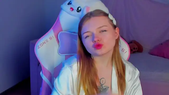 ElinaVale Webcam-Show