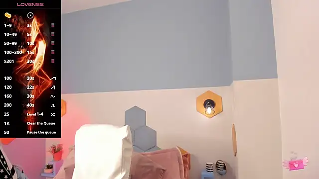 Scarlet_Big_boobs' Webcam Show