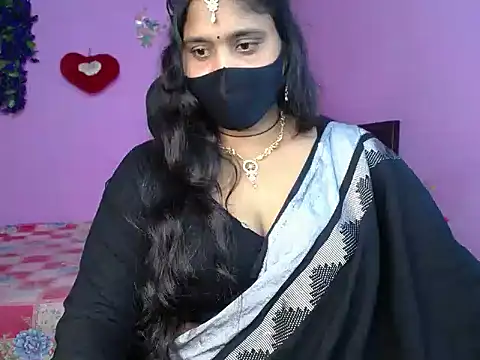 Maiya_Amber Show Webcam