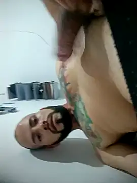 Fredklin_Rude Live XXX-chat