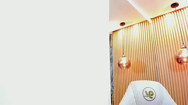 XXX chat uživo modela mary_spencer