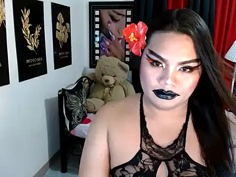 TSbrianaHugeCock 现场XXX聊天