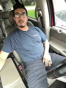 Dwizzlerperizzlee's Webcam Show