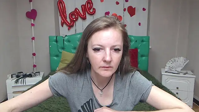Chatroom XXX en direct de MeganPirs