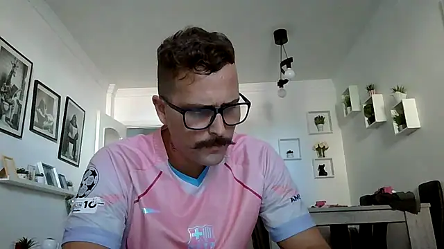 yanick931 webkamerás műsora