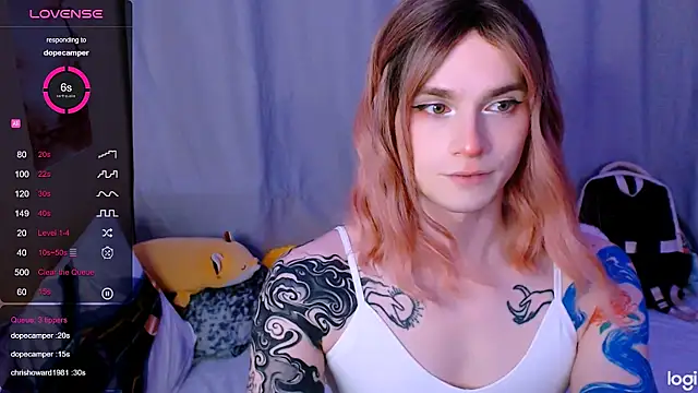 Chat XXX en directo de Alice_Hells