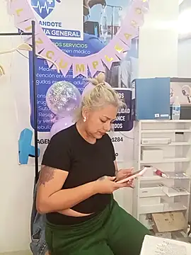 _Zoe_777's Live XXX Chat