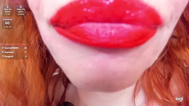 softlysoftlyasbeauty's Webcam Show