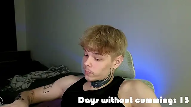 DENIS_HERE Live XXX-Chat