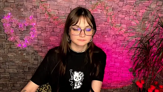 may_rollins' Live XXX Chat