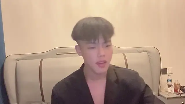 LY-0101 在線直播表演