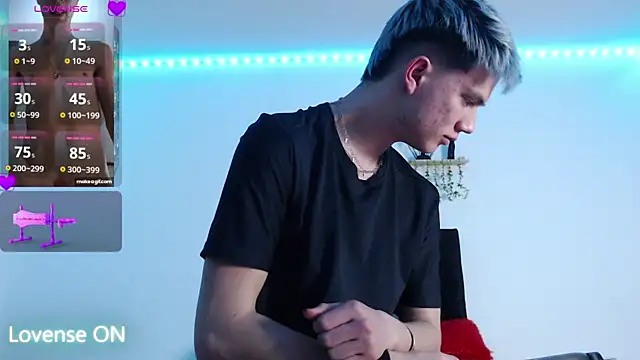 nicktorn live XXX chat