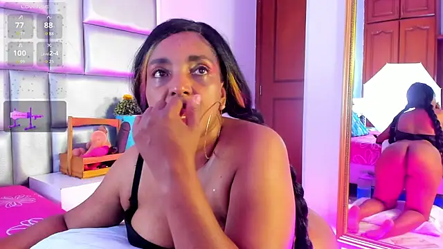 LovelyNickii live XXX chat