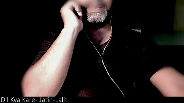 Show modela _x_rated_ na web-kameri