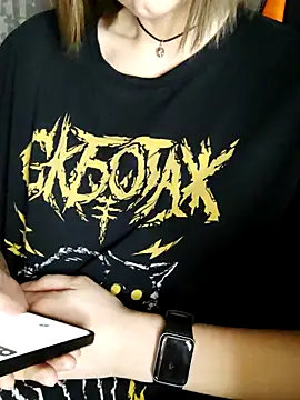 Chat XXX en directo de Aashikalaa