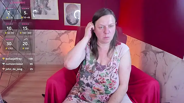 KellyPerfection élő XXX-chatje