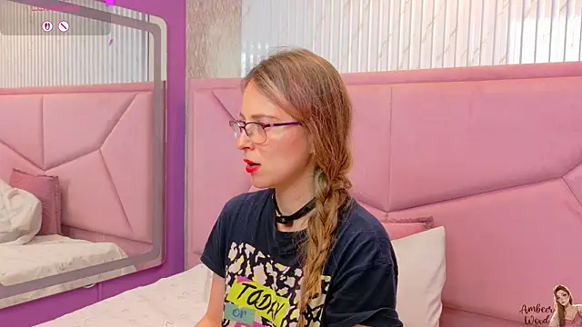 Chat XXX en directo de AmbeerWood_
