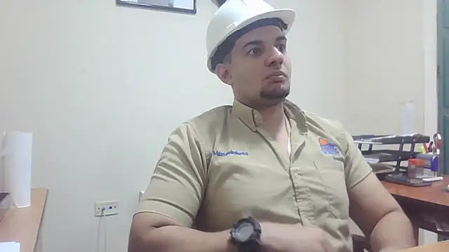 Officeb0y Pertunjukan Webcam