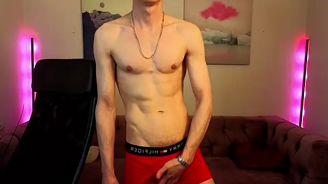 Meverik_Oushen webcam show