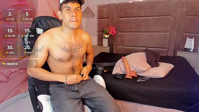 Derek_Voss – Naživo XXX chat