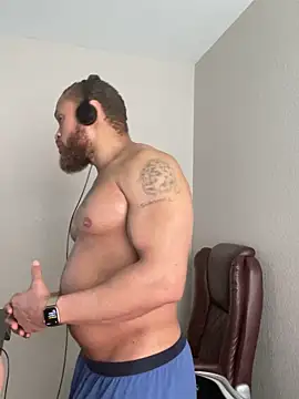 Fathero1time's Live XXX Chat