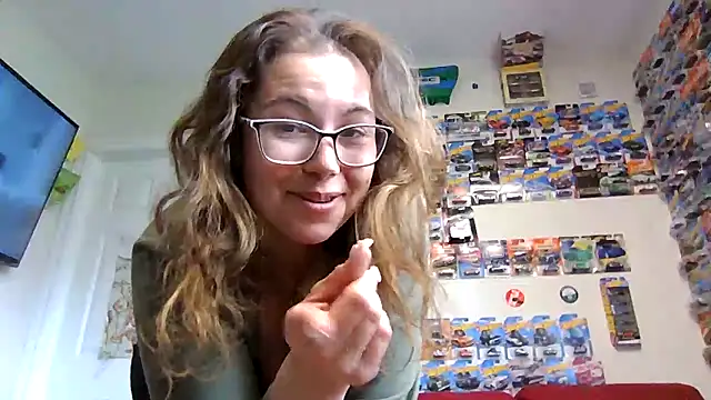 FreakyDreama's Webcam Show