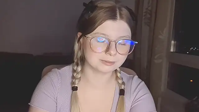 YukiBlush's Live XXX Chat