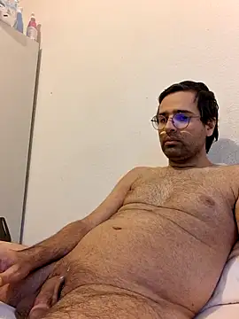 Show modela Prince-Daddycool na web-kameri
