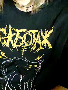 Chat XXX en directo de Aashikalaa