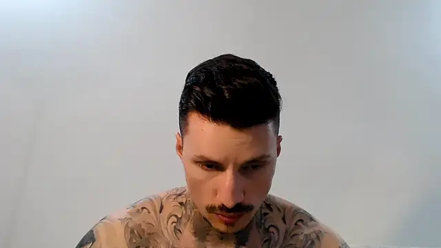 tyago_doll Webcam show