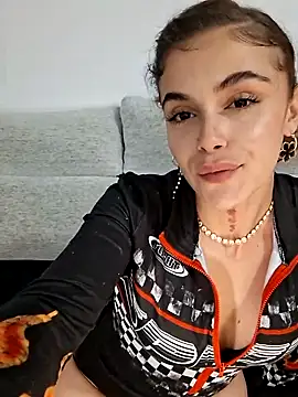 tafaa1-'s Live XXX Chat