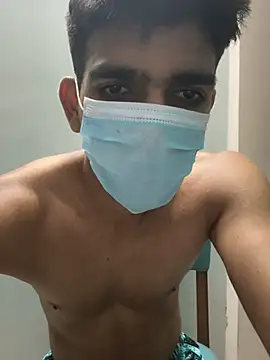 BadBoyTom78 网络视讯表演