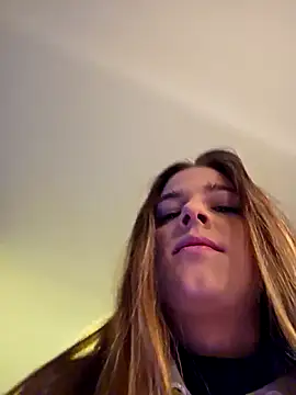 XXX chat uživo modela Luna_Lynn