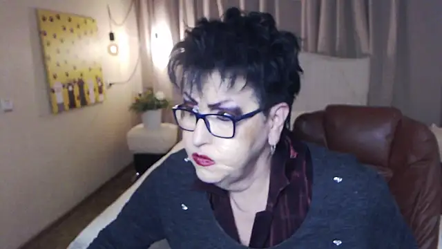 MasterLeila Show in webcam