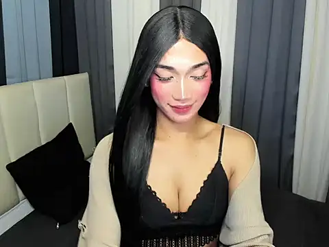 FyangFoxx's Webcam Show