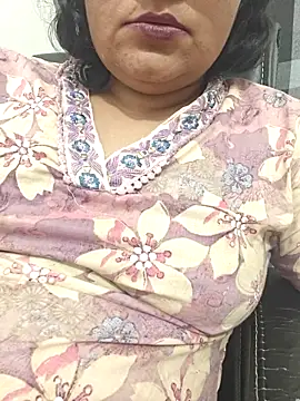 piryasharma005 网络视讯表演
