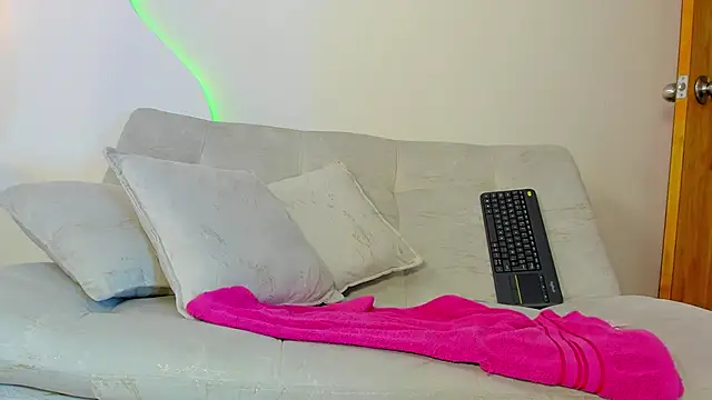 ArohomLester_'s Live XXX Chat