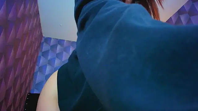 LiaHarryis Live XXX-Chat