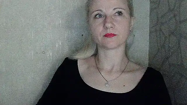 Katerina-Kissa Adlı Modelin Web Kamerası Şovu