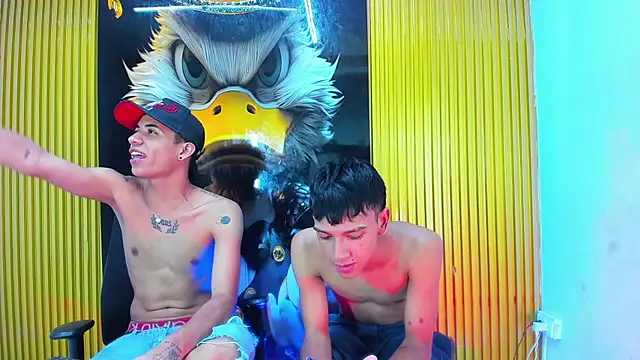 Guys_Latino_Hot Webcamshow