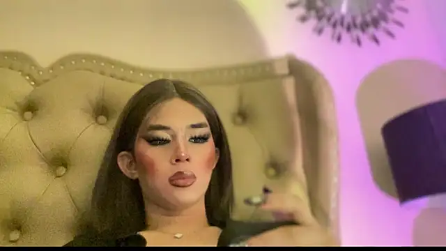 M1ss_Ophelia_ Chat XXX live