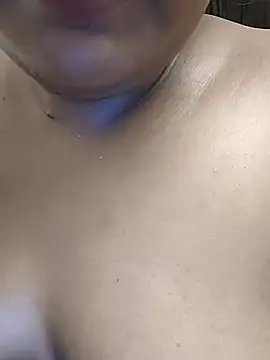Chat XXX ao vivo de yazhini