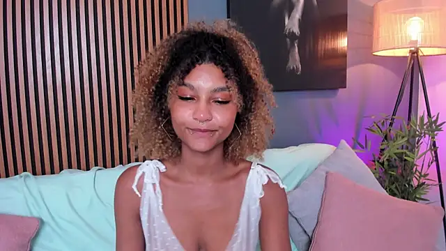 Chatroom XXX en direct de Johaphyton