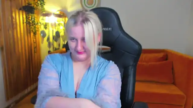 Chat XXX en directo de LioraArdyn
